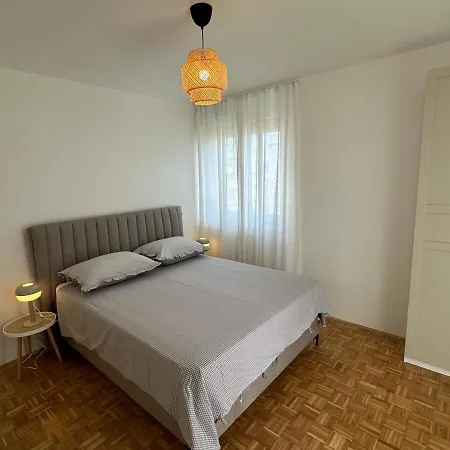 Zadria New Center App アパート *